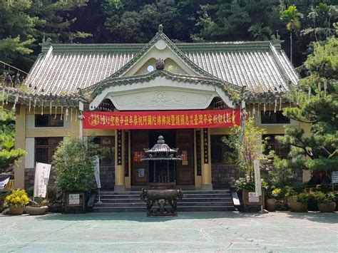 禪機山仙佛寺簡介|【南投景點】禪機山仙佛寺，震撼五百羅漢/京都廟宇。